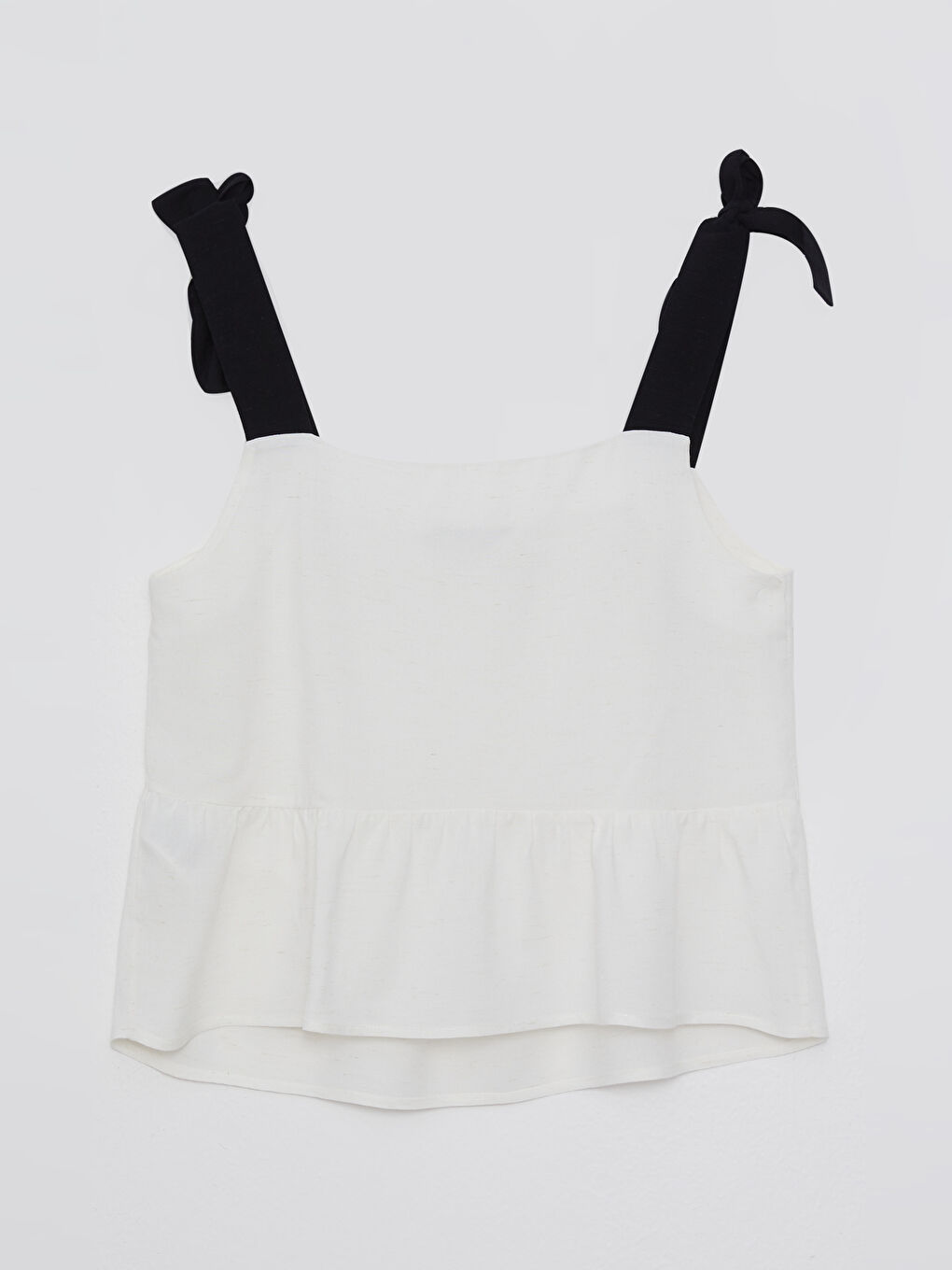 بلوزی یاخەی چوارگۆشە سادە تەوقەدار بۆ ژنان-5