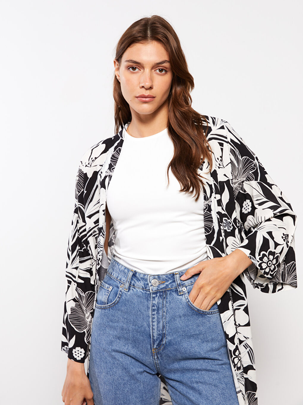 Siyah Şal Yaka Desenli Uzun Kollu Viskon Kadın Kimono-1