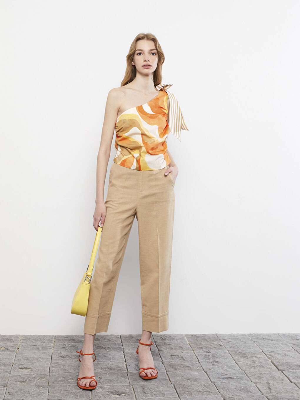 LCW Vision One-Shoulder Gemusterte One-Shoulder Popeline Damenbluse -S2JM27Z8-LQX
