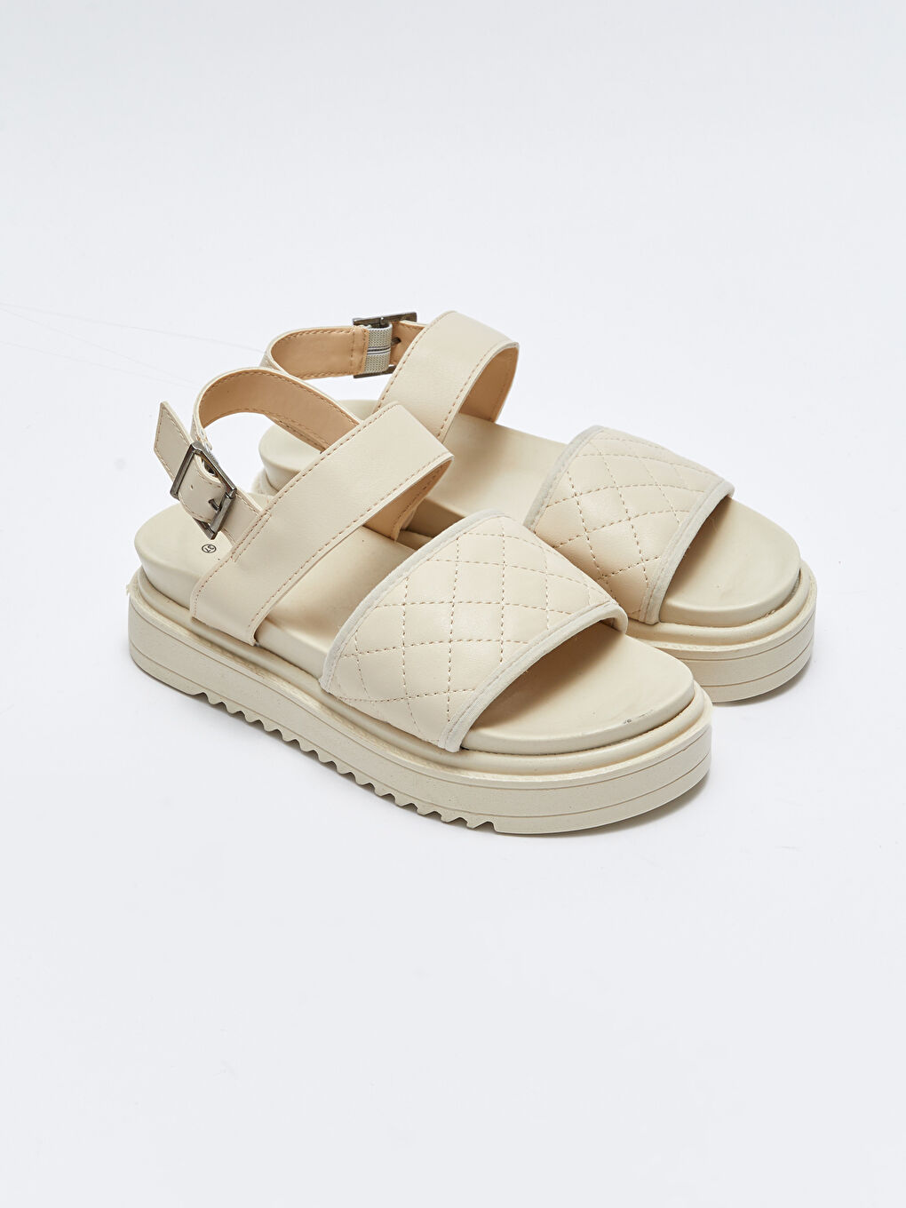 Әйелдерге арналған қалың табанды ілмекті егжей-тегжейлі жолақты сандалдар