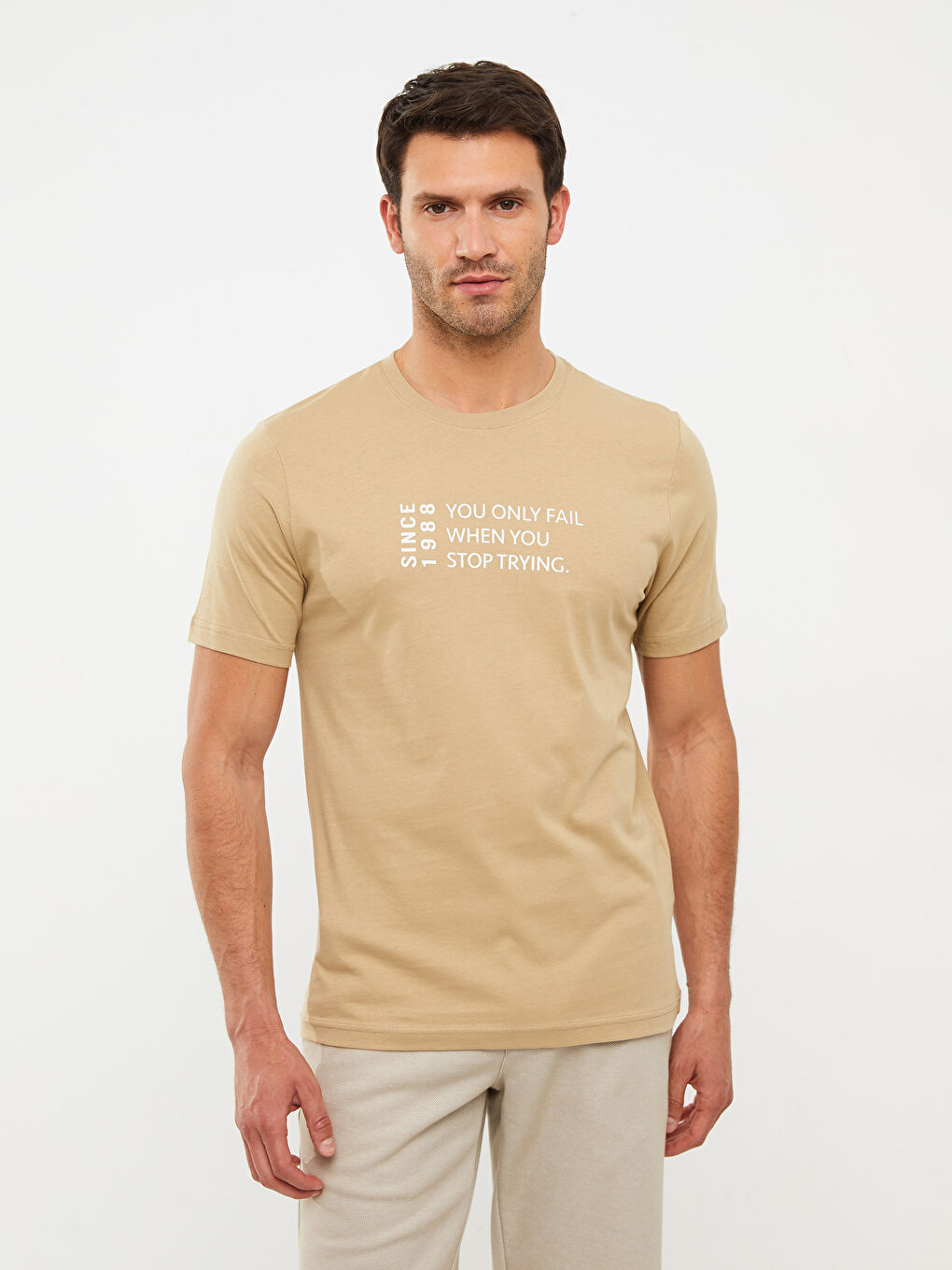 Haki Bisiklet Yaka Kısa Kollu Baskılı Penye Erkek Tişört-1