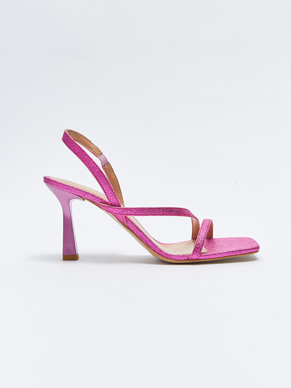 Fuşya Deri Görünümlü Çapraz Bantlı Kadın Topuklu Ayakkabı-1