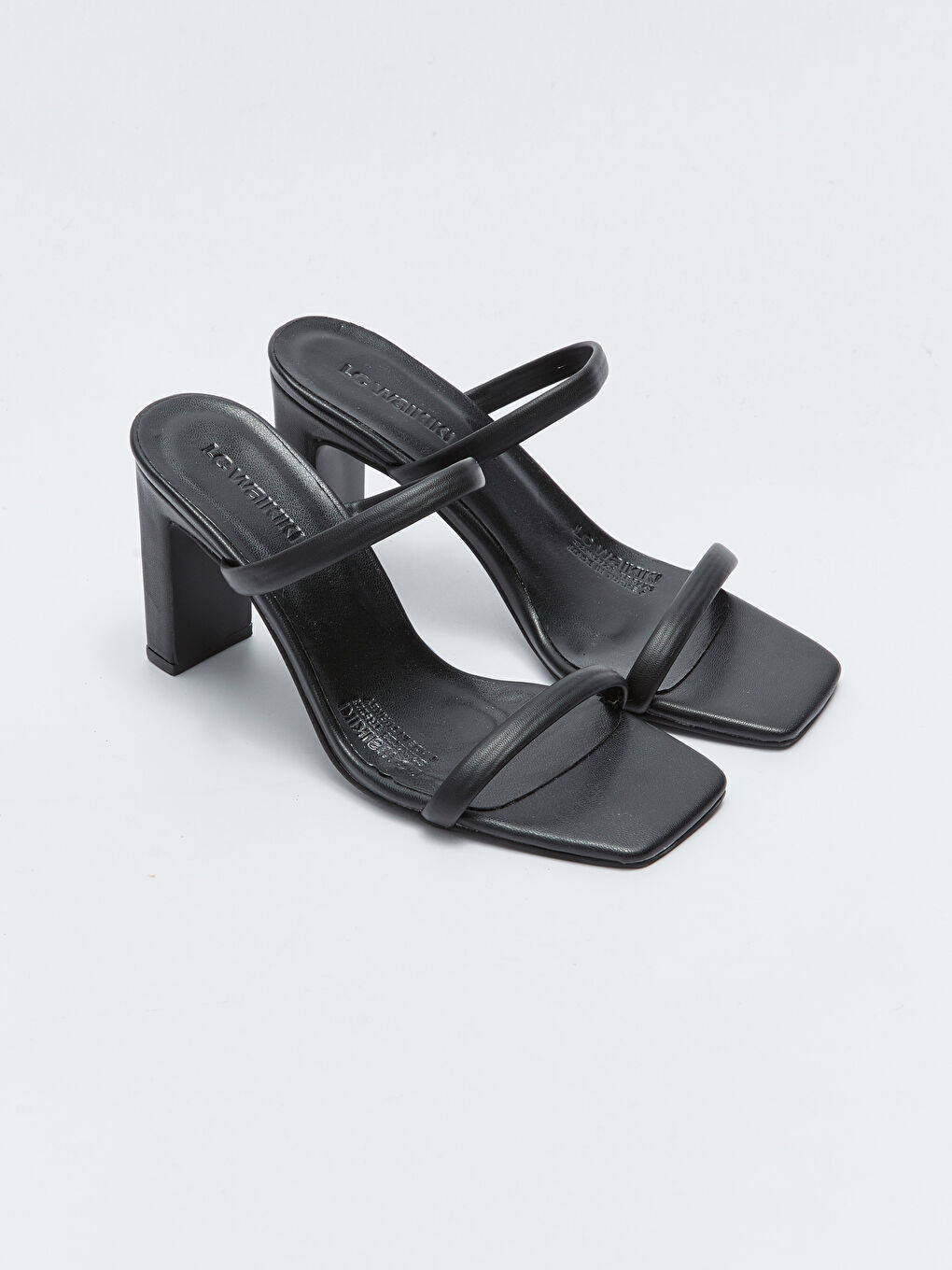 Siyah Çift Bantlı Kadın Topuklu Terlik