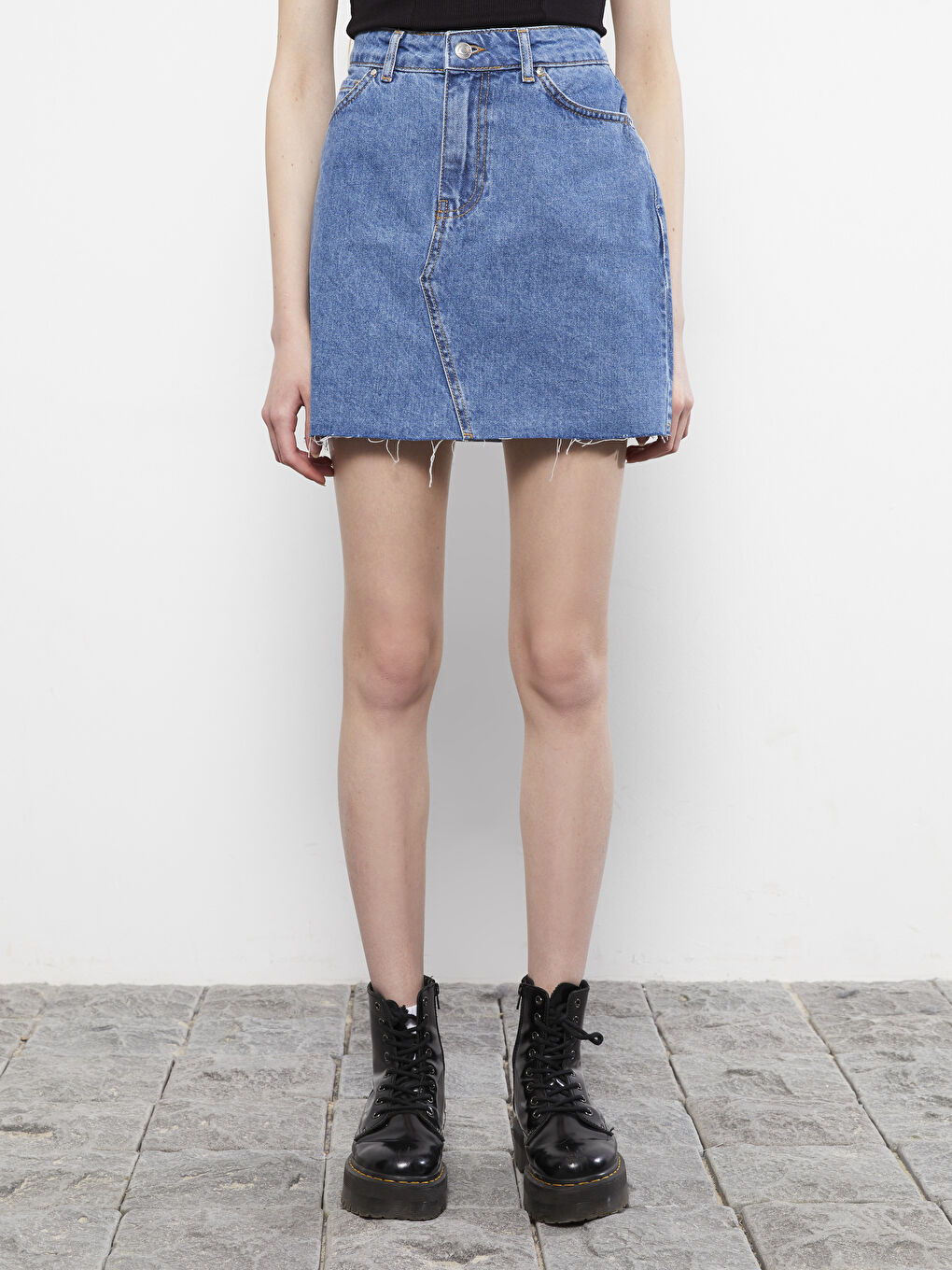 Standard Fit Plain Pocket Detailed Women's Jean Skirt -S2JN37Z8-Q6L
