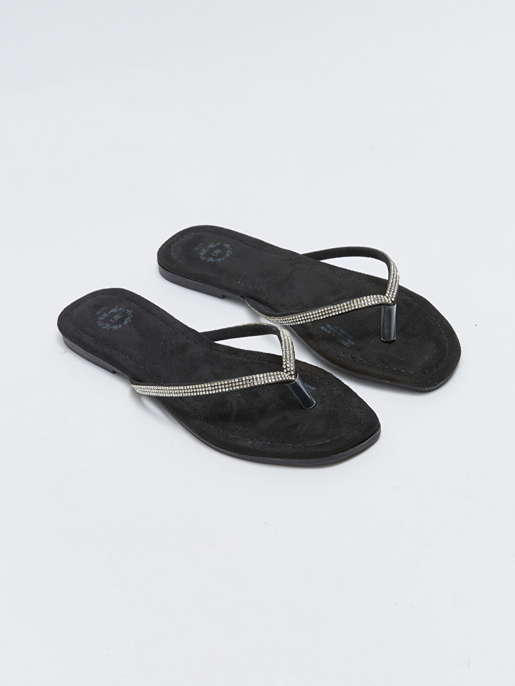 Siyah Taş Detaylı Kadın Parmak Arası Terlik