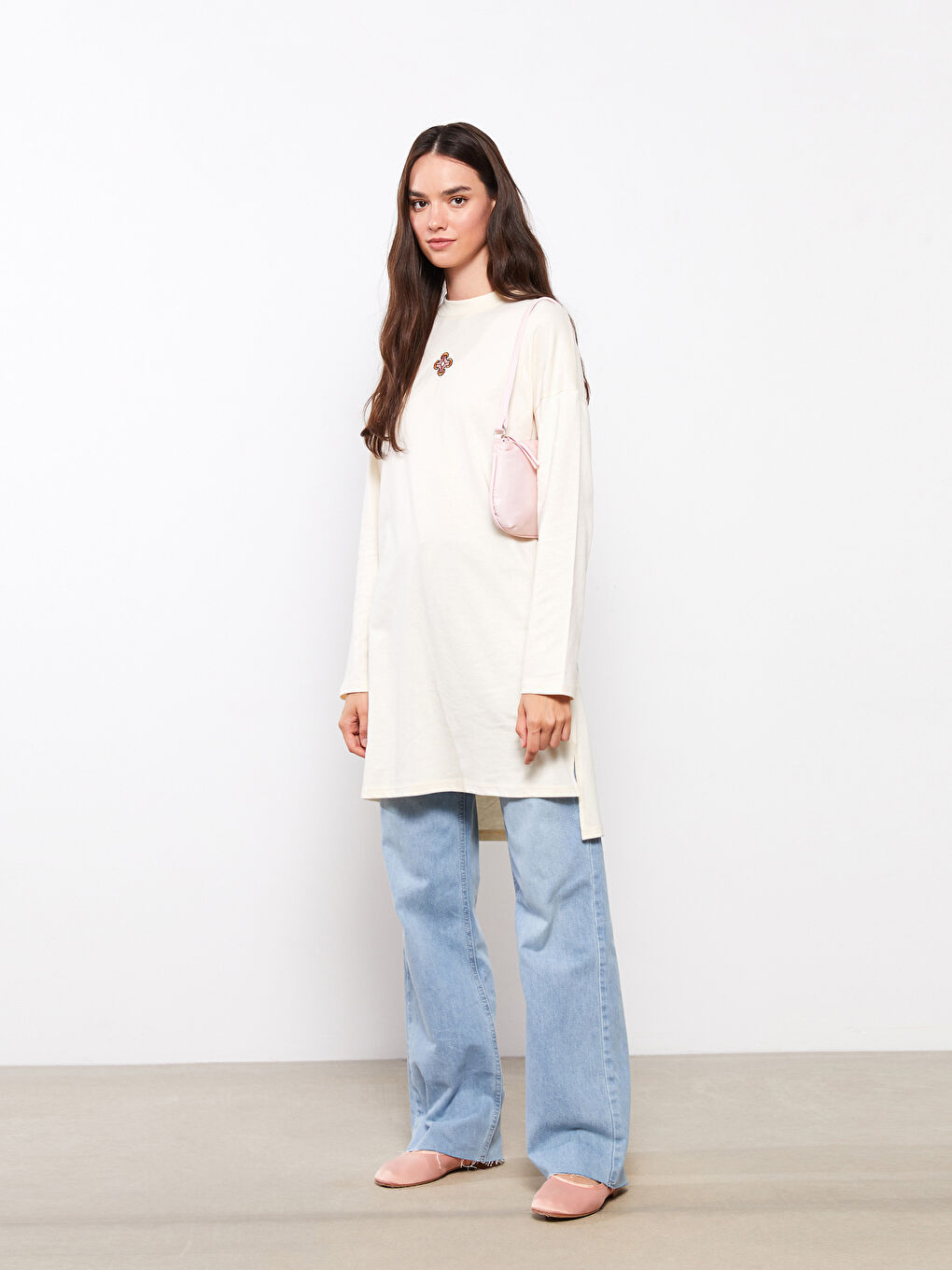 Ekru Bisiklet Yaka Baskılı Uzun Kollu Pamuklu Kadın Tunik