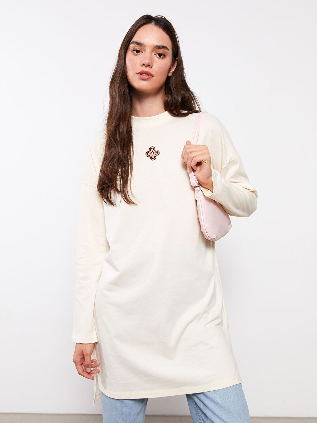 Ekru Bisiklet Yaka Baskılı Uzun Kollu Pamuklu Kadın Tunik-2