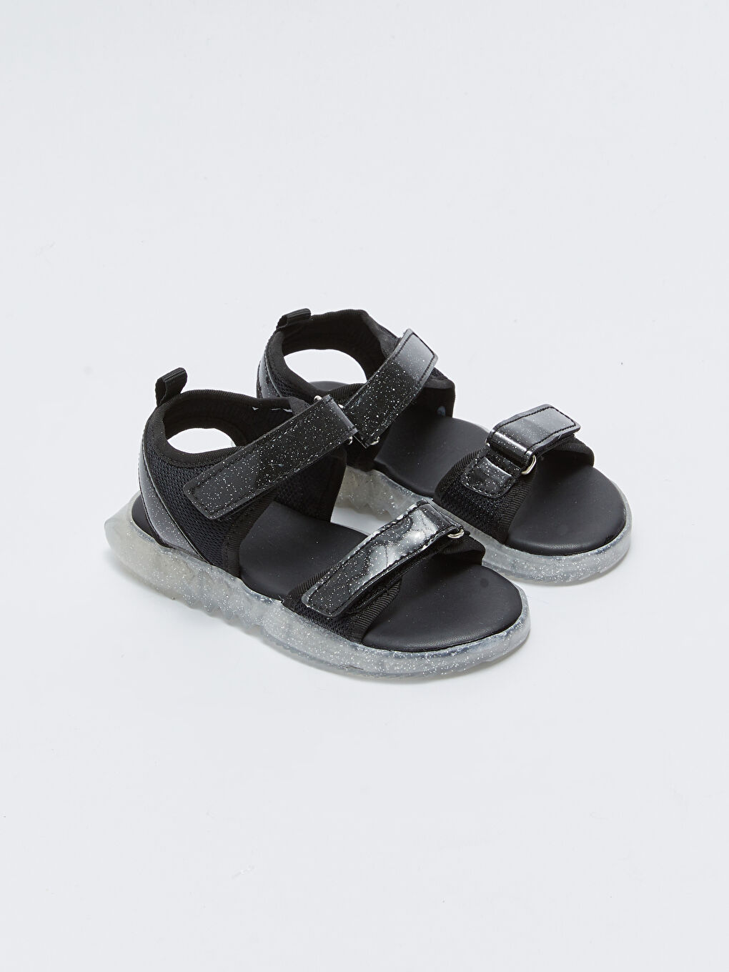 Siyah Cırt Cırtlı Sim Detaylı Kız Çocuk Sandalet