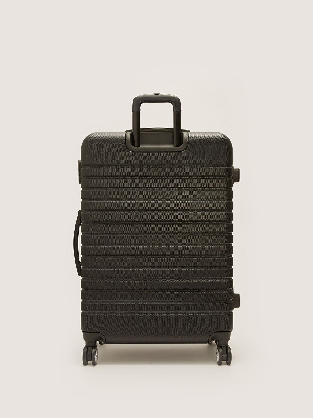 Siyah Orta Boy Çekme Mekanizmalı Valiz-2