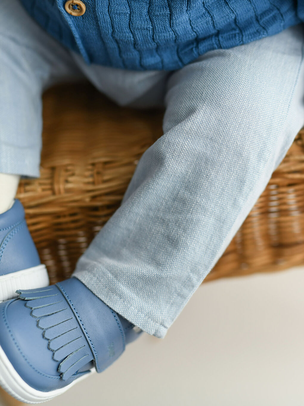 Mavi Hakiki Deri Cırt Cırtlı Erkek Bebek İlk Adım Ayakkabısı-1