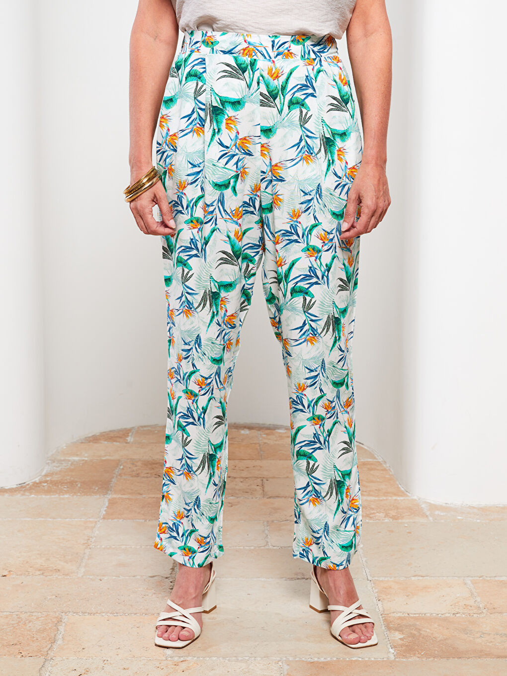 Elastic Waist Comfortable Pattern Patterned Viscose Women's Trousers-3