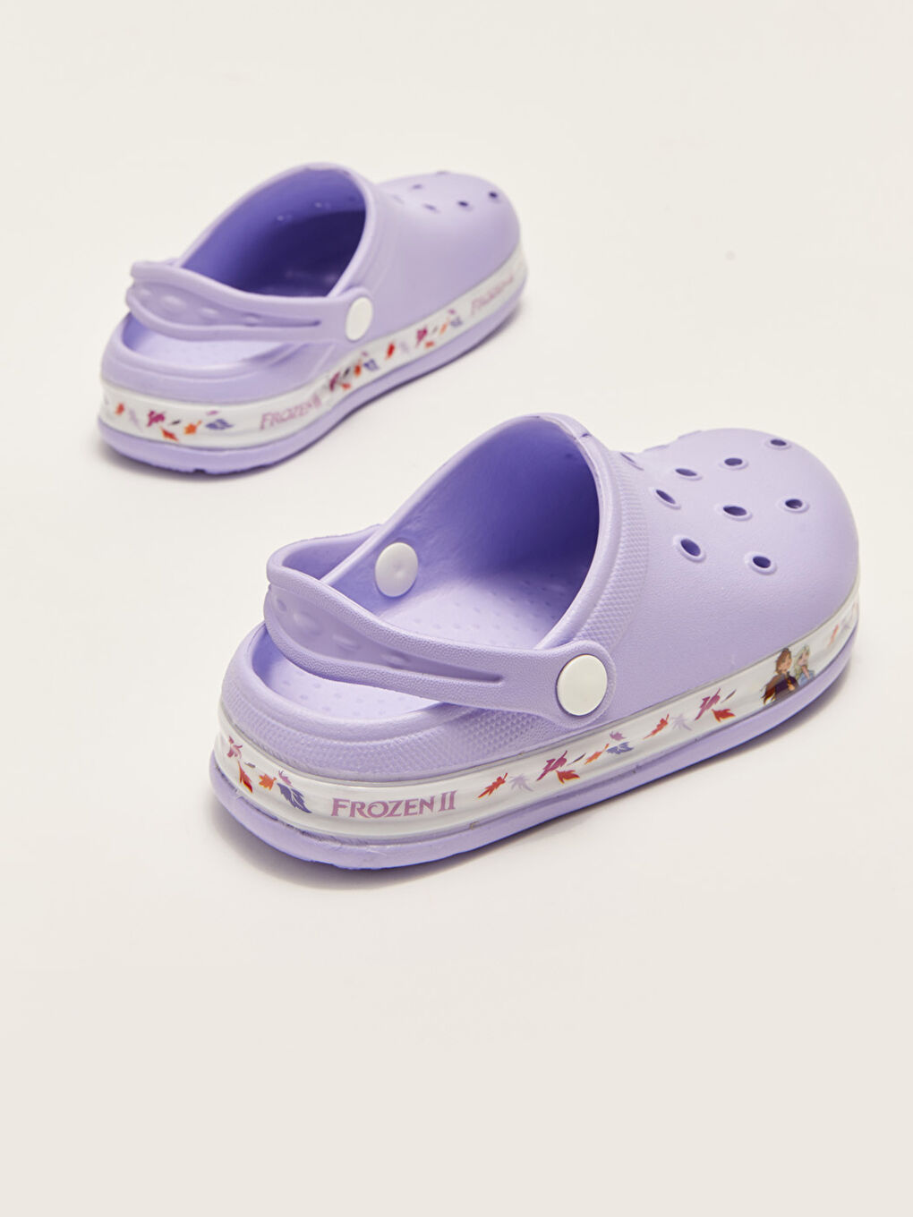 Sandale de plage fille avec boucle détaillée éclairée sous licence Frozen-5