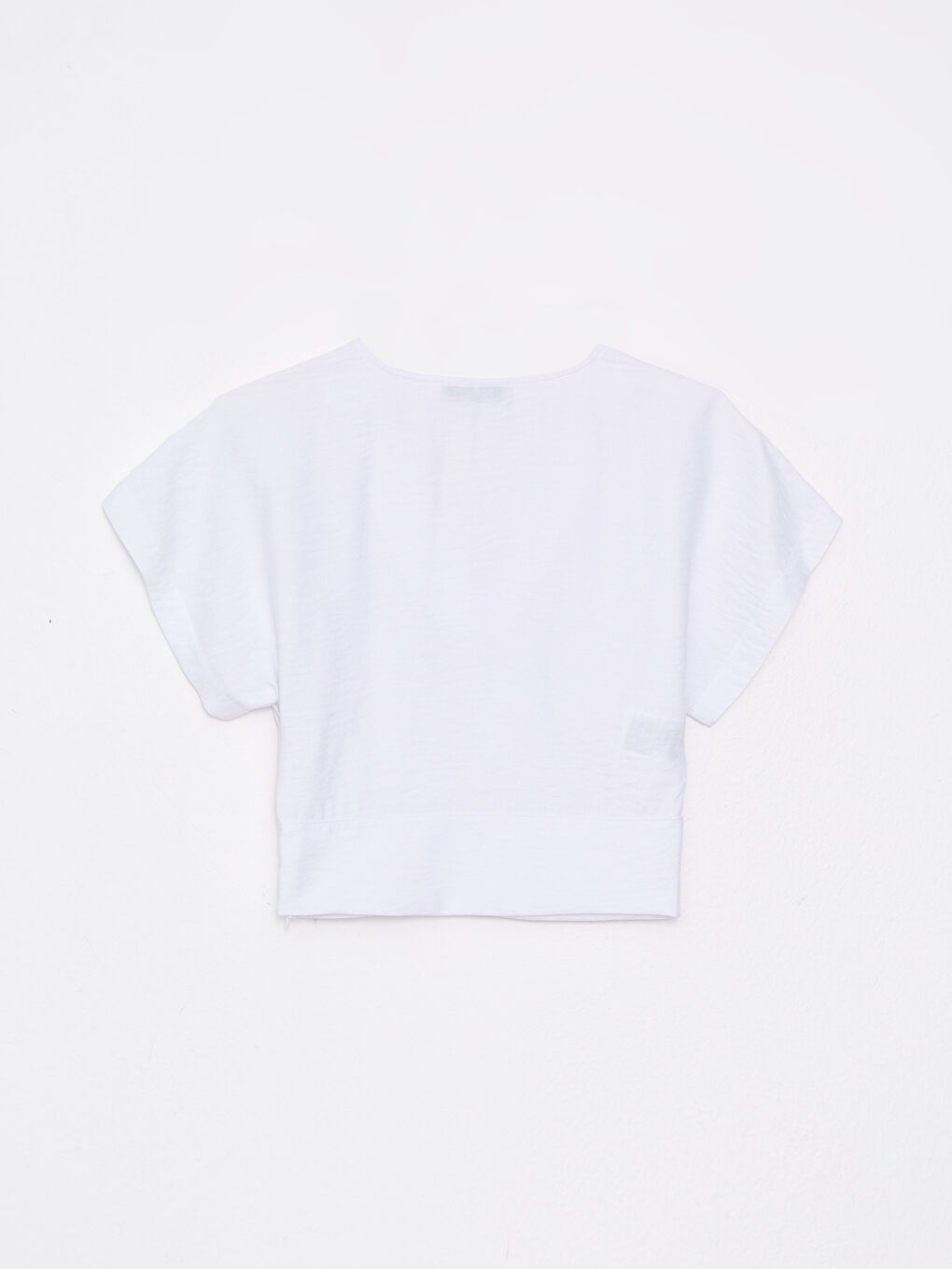 Beyaz V Yaka Düz Kısa Kollu Kadın Bluz-7