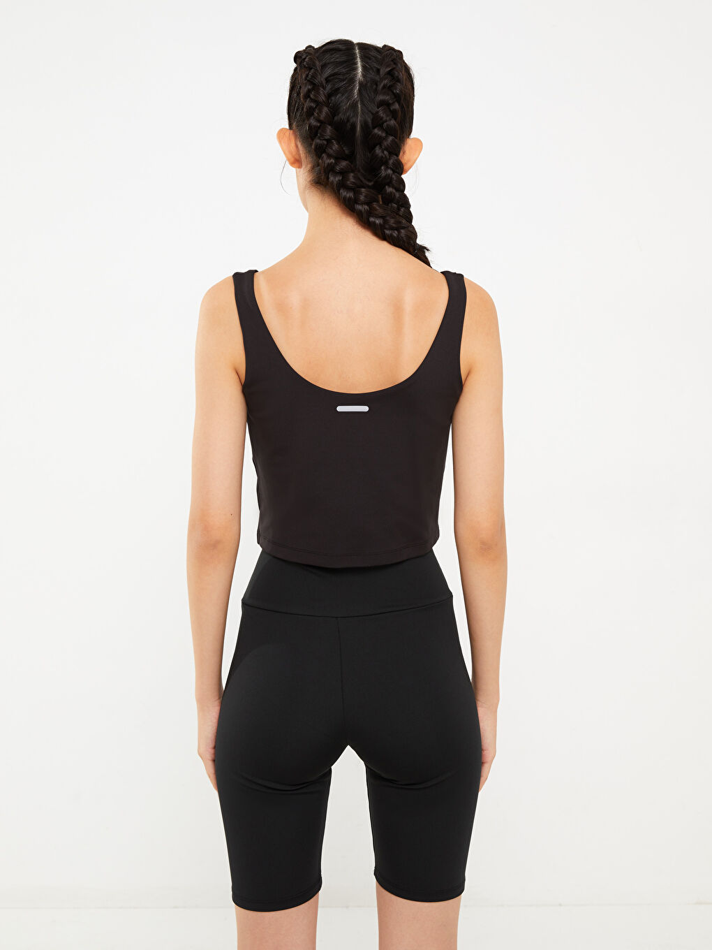 Siyah U Yaka Baskılı Kadın Outdoor Atlet-4