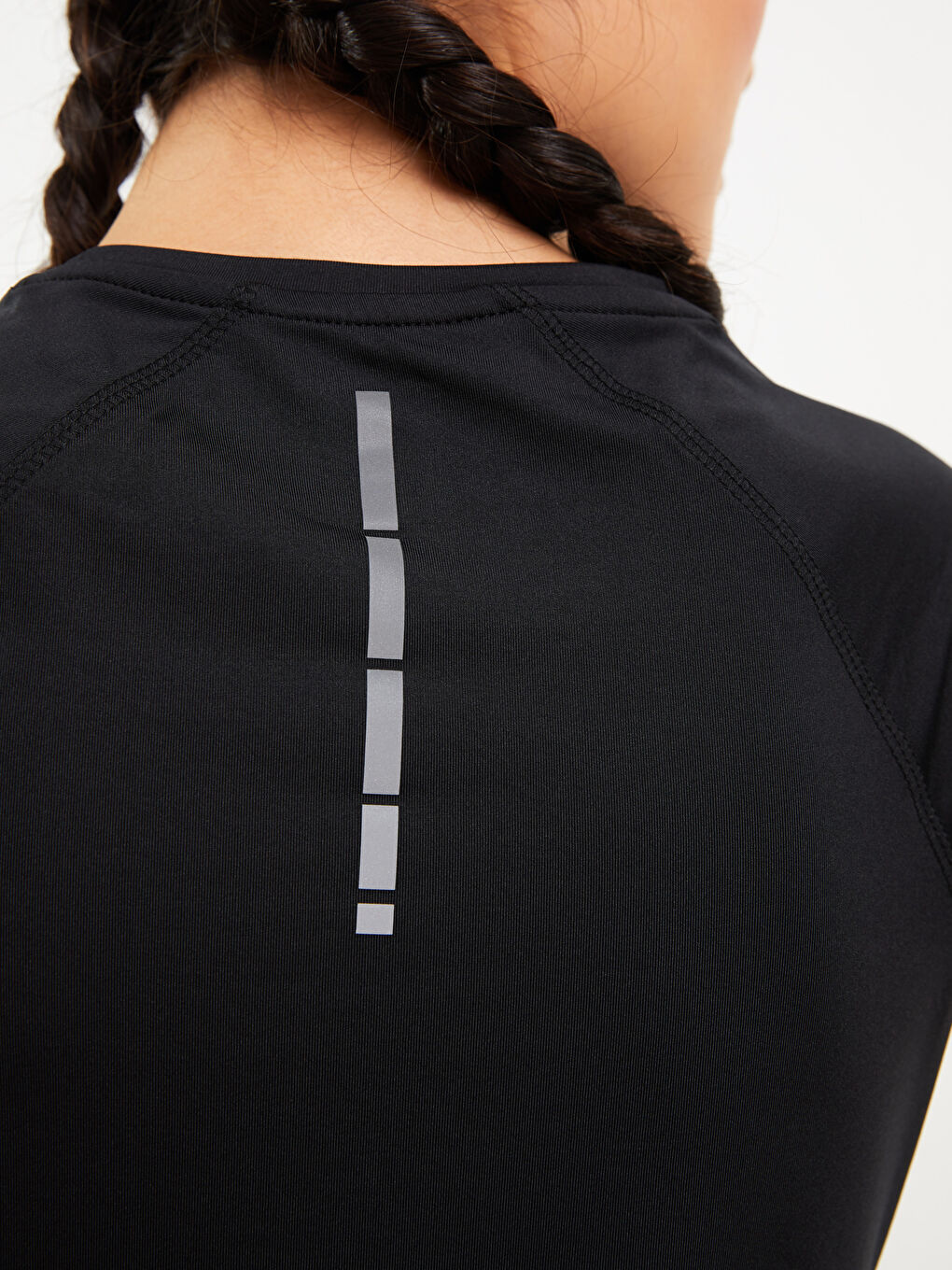 Siyah Bisiklet Yaka Baskılı Kısa Kollu Kadın Outdoor Tişört-2