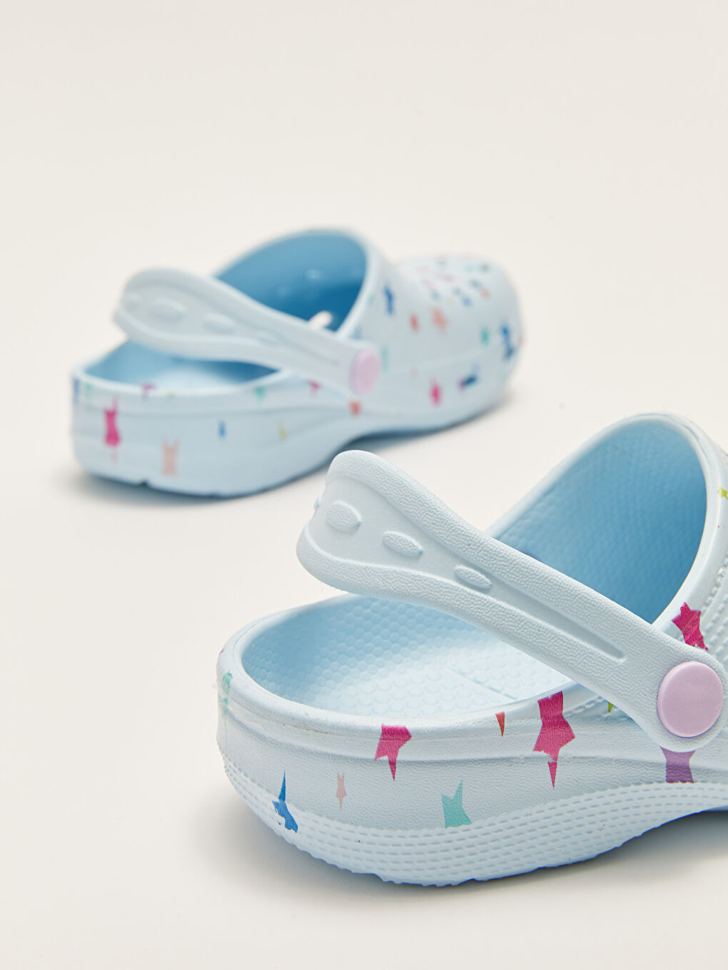LCW STEPS Bedruckte Strandsandalen für Mädchen -S2JT33Z4-LQQ