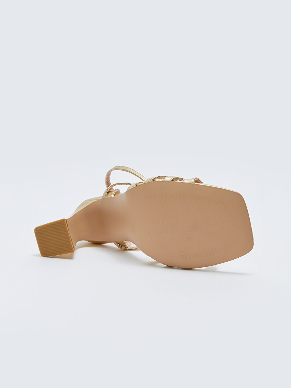 Sarı Deri Görünümlü Çapraz Bantlı Kadın Topuklu Ayakkabı-3