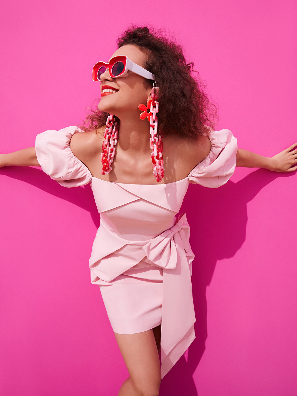 Robe Femme à Col Carré Uni à Manches Courtes