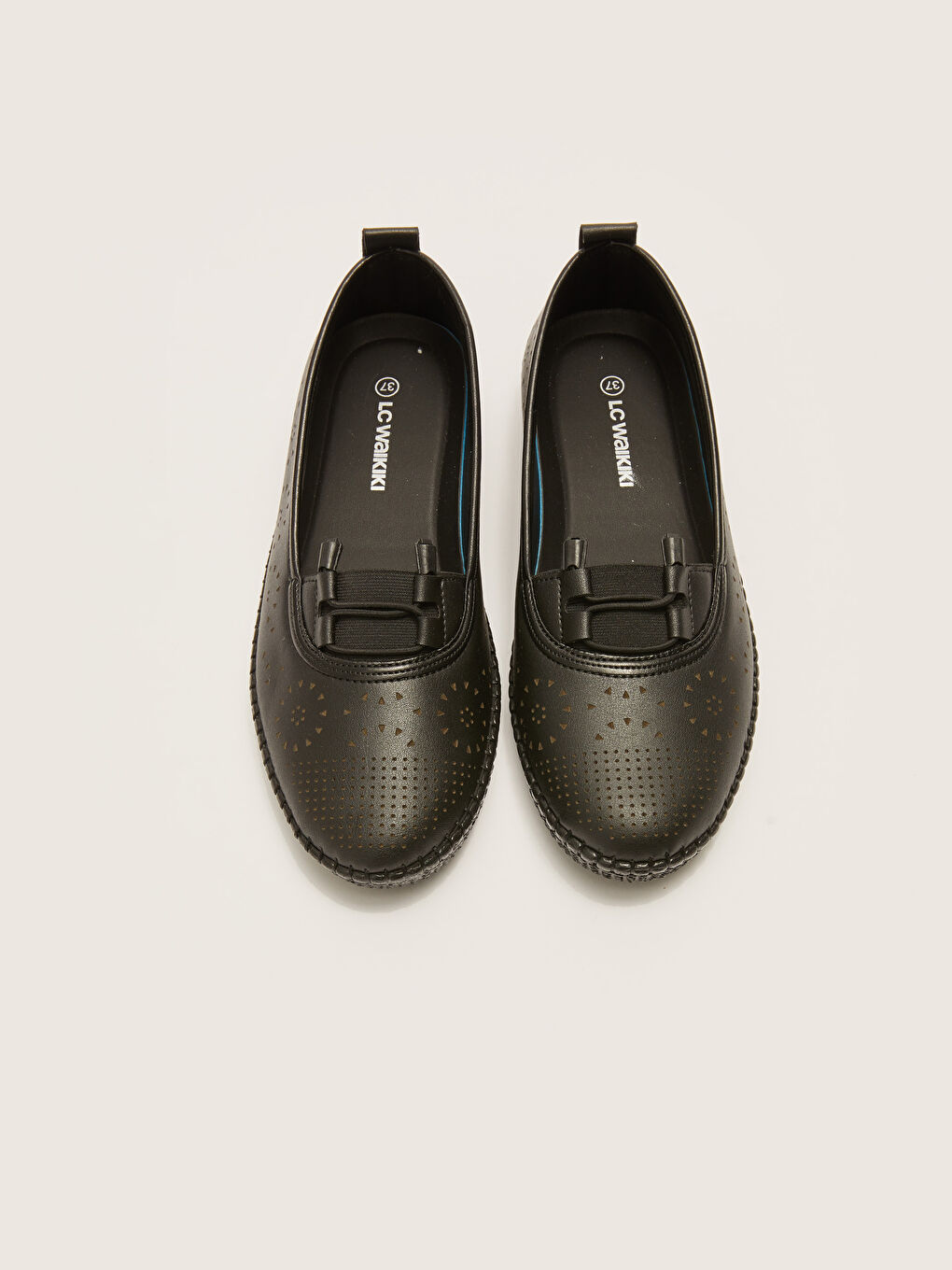 Siyah Deri Görünümlü Kadın Klasik Ayakkabı-2