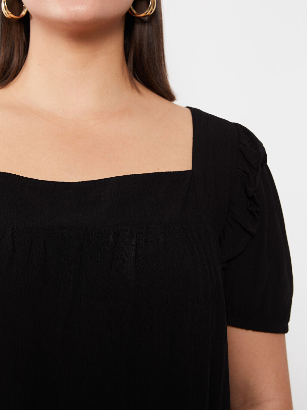 Siyah Büyük Beden Kare Yaka Düz Kısa Kollu Viskon Kadın Bluz-7