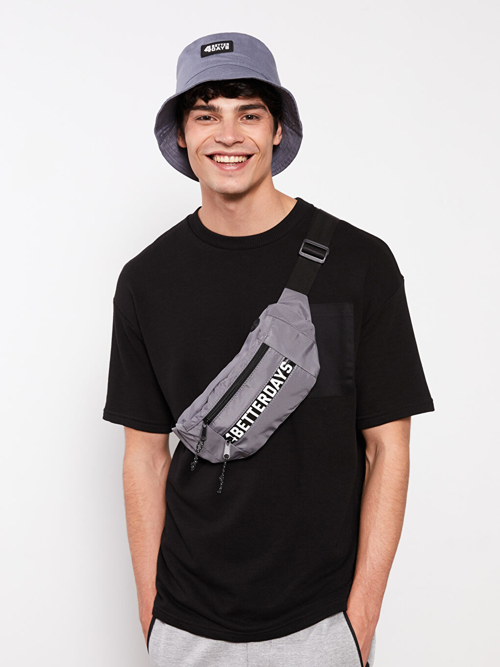 حقيبة خصر مطبوعة للرجال-1