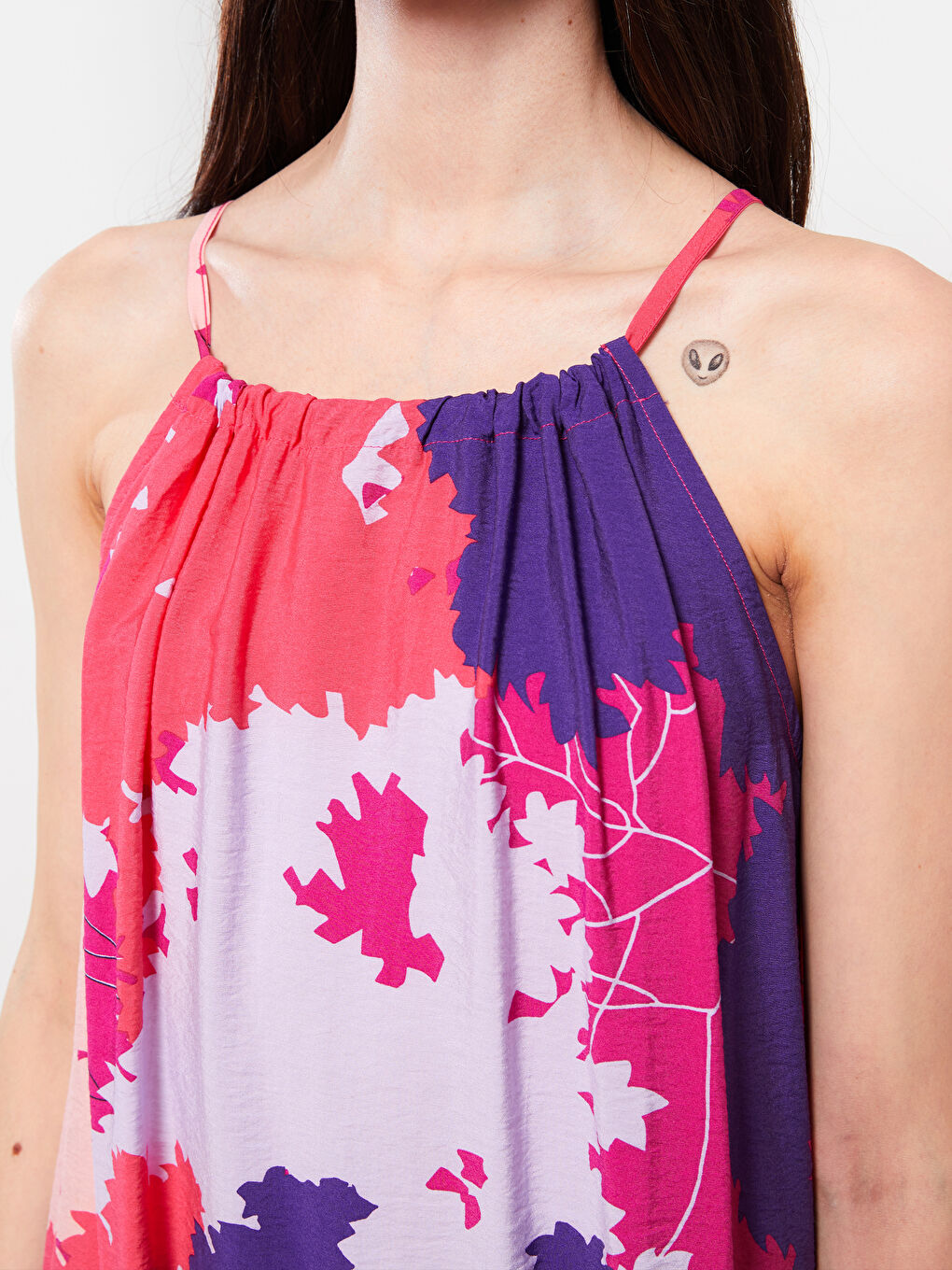 Mor U Yaka Desenli Askılı Poplin Kadın Elbise-3