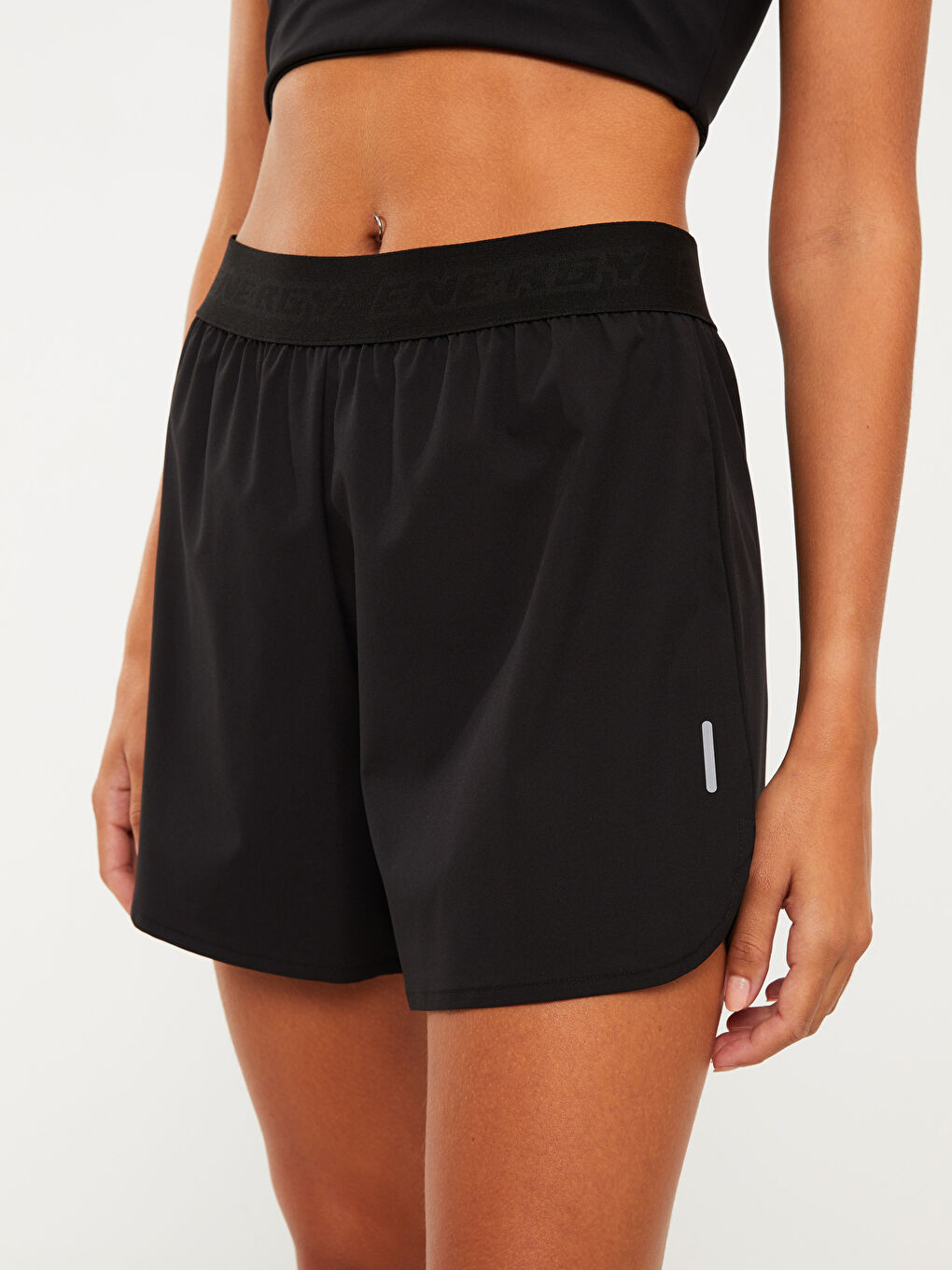 LCW OUTDOOR Siyah Beli Lastikli Baskılı Kadın Outdoor Şort - 6