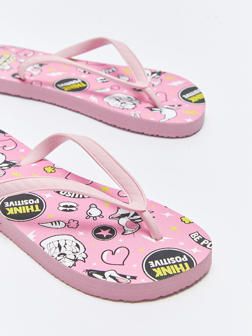 Karışık Sylvester Lisanslı Parmak Arası Kadın Plaj Terliği-4