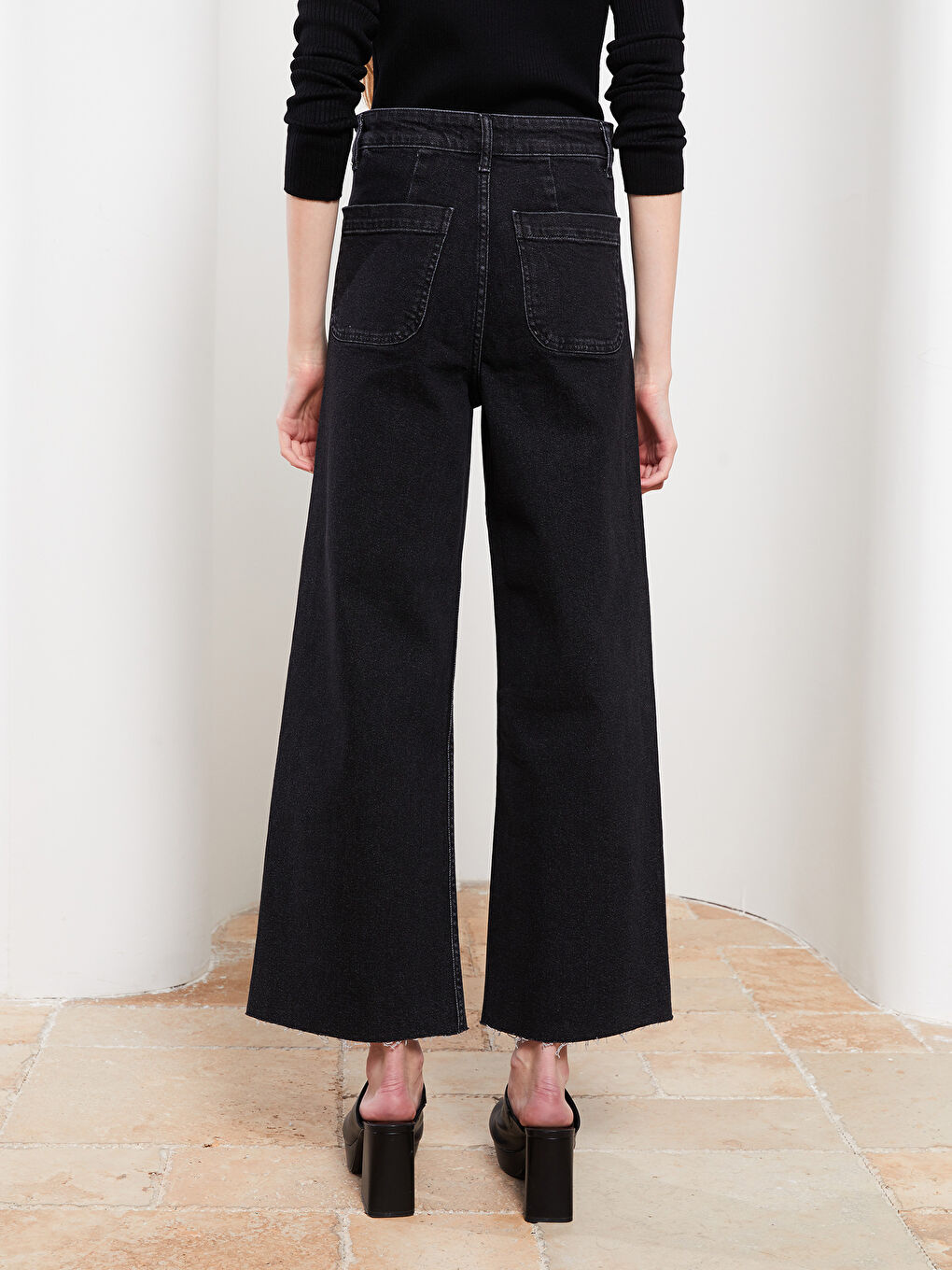 Siyah Yüksek Bel Wideleg Kadın Rodeo Jean Pantolon-4