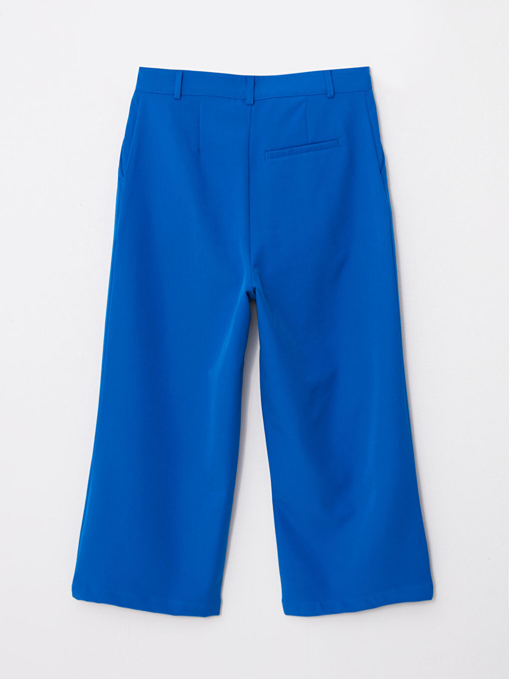 Standard Fit Women's Plain Pocket Detailed Capri -S2K193Z8-HGU