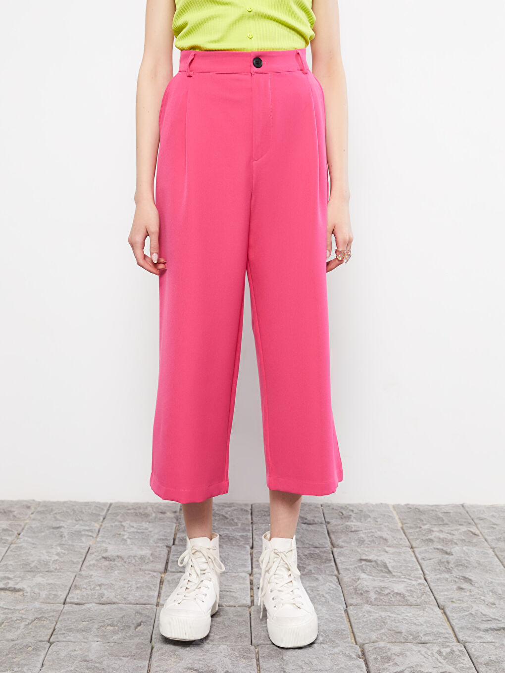 Fuşya Kadın Standart Fit Düz Kapri-2