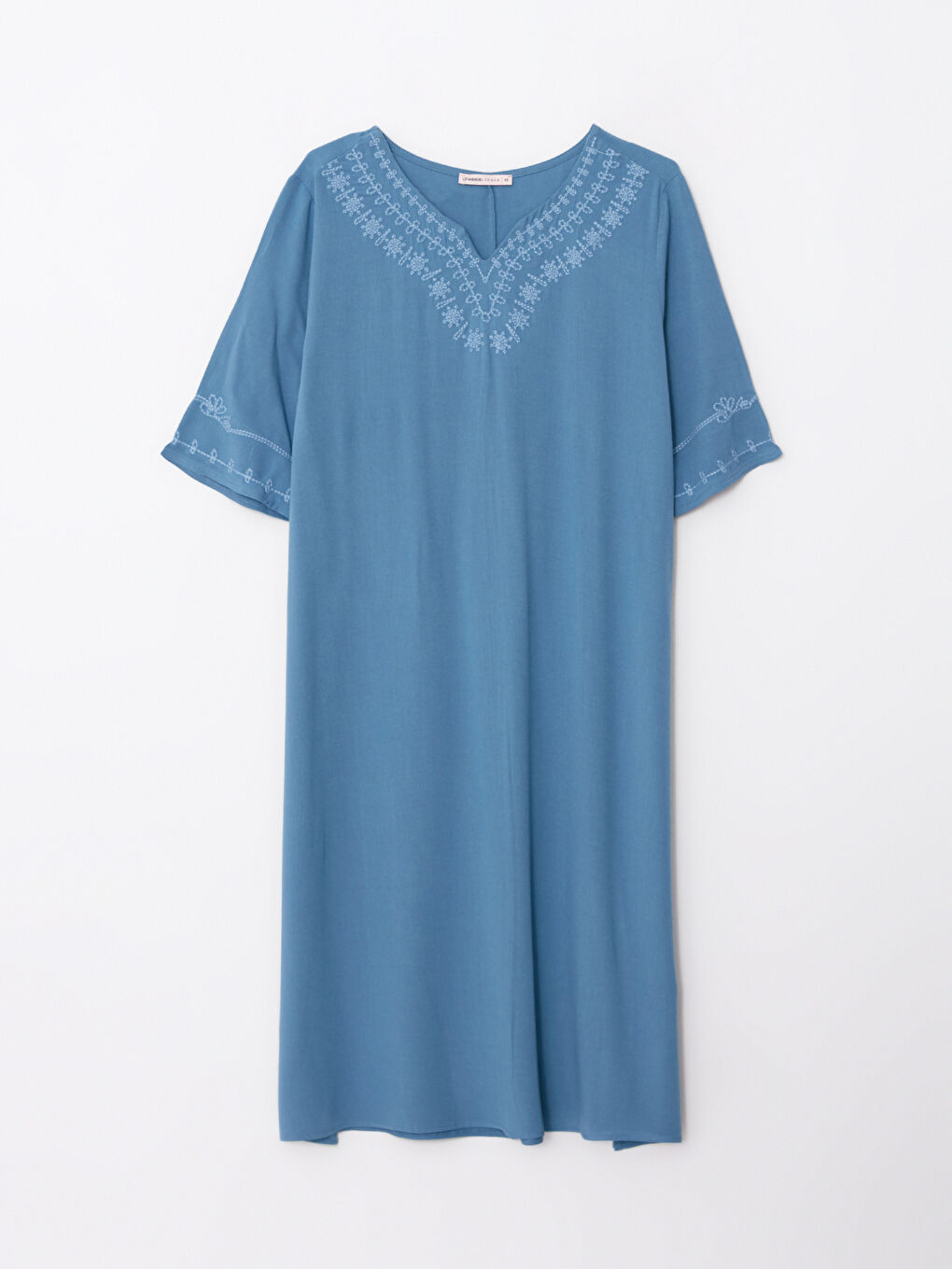 Mavi Kaçık Yaka Nakışlı Kısa Kollu Krinkle Kadın Elbise-5