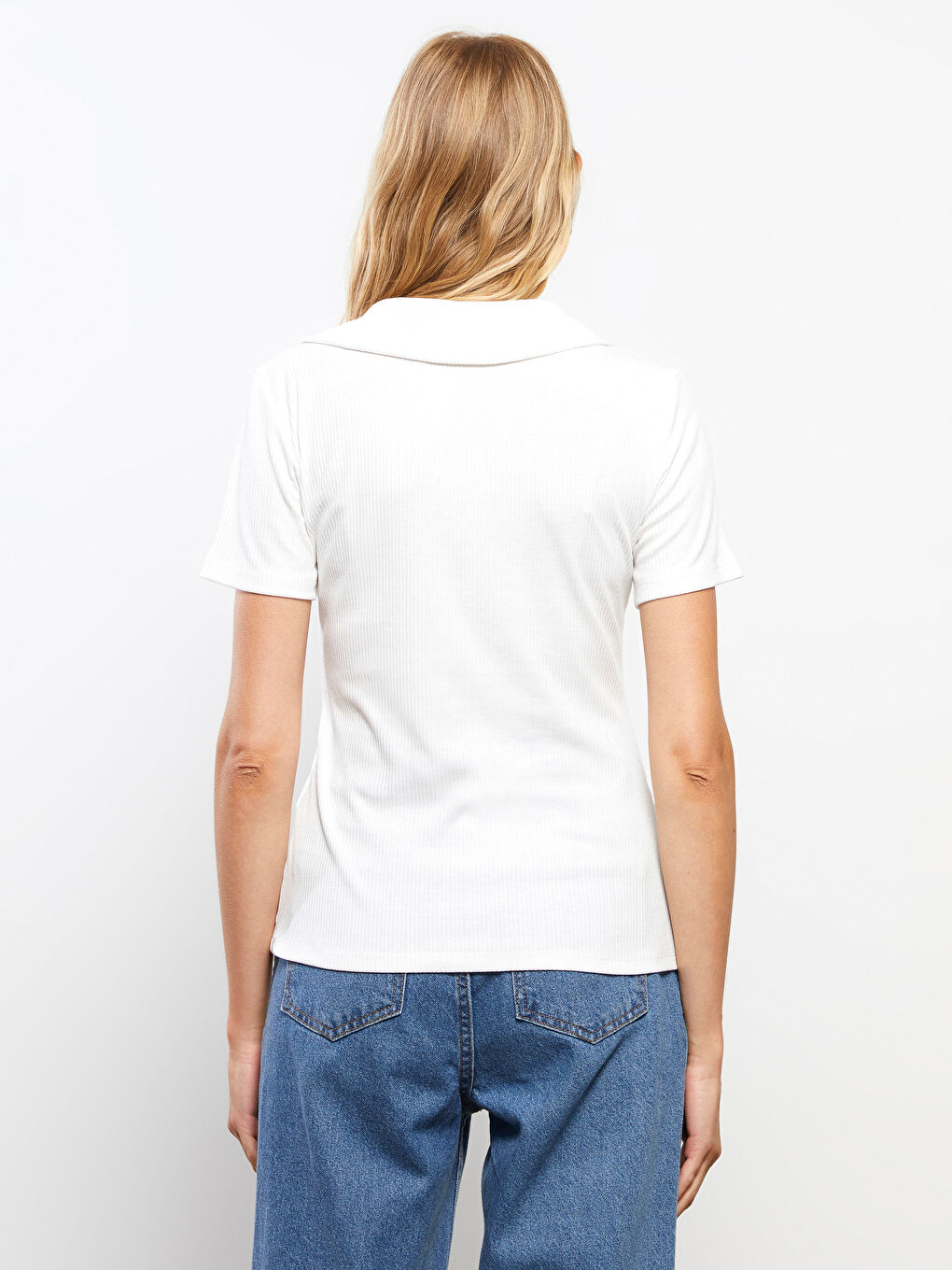 გოლფის უბრალო მოკლე სახელო ქალებისთვის მაისური-4