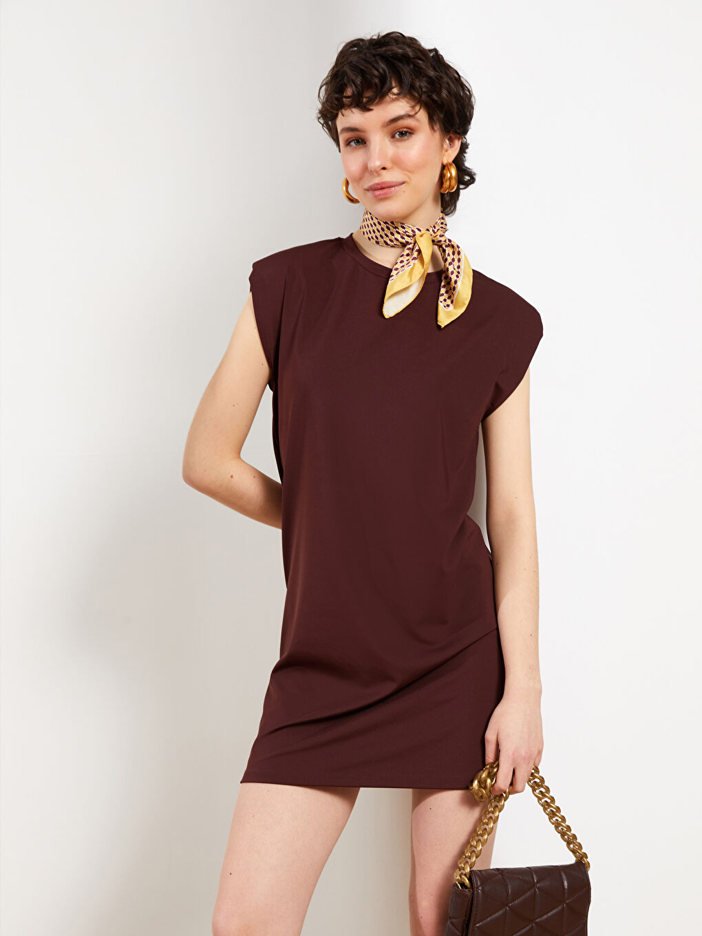 Kahverengi Bisiklet Yaka Düz Kolsuz Viskon Kadın Elbise-2