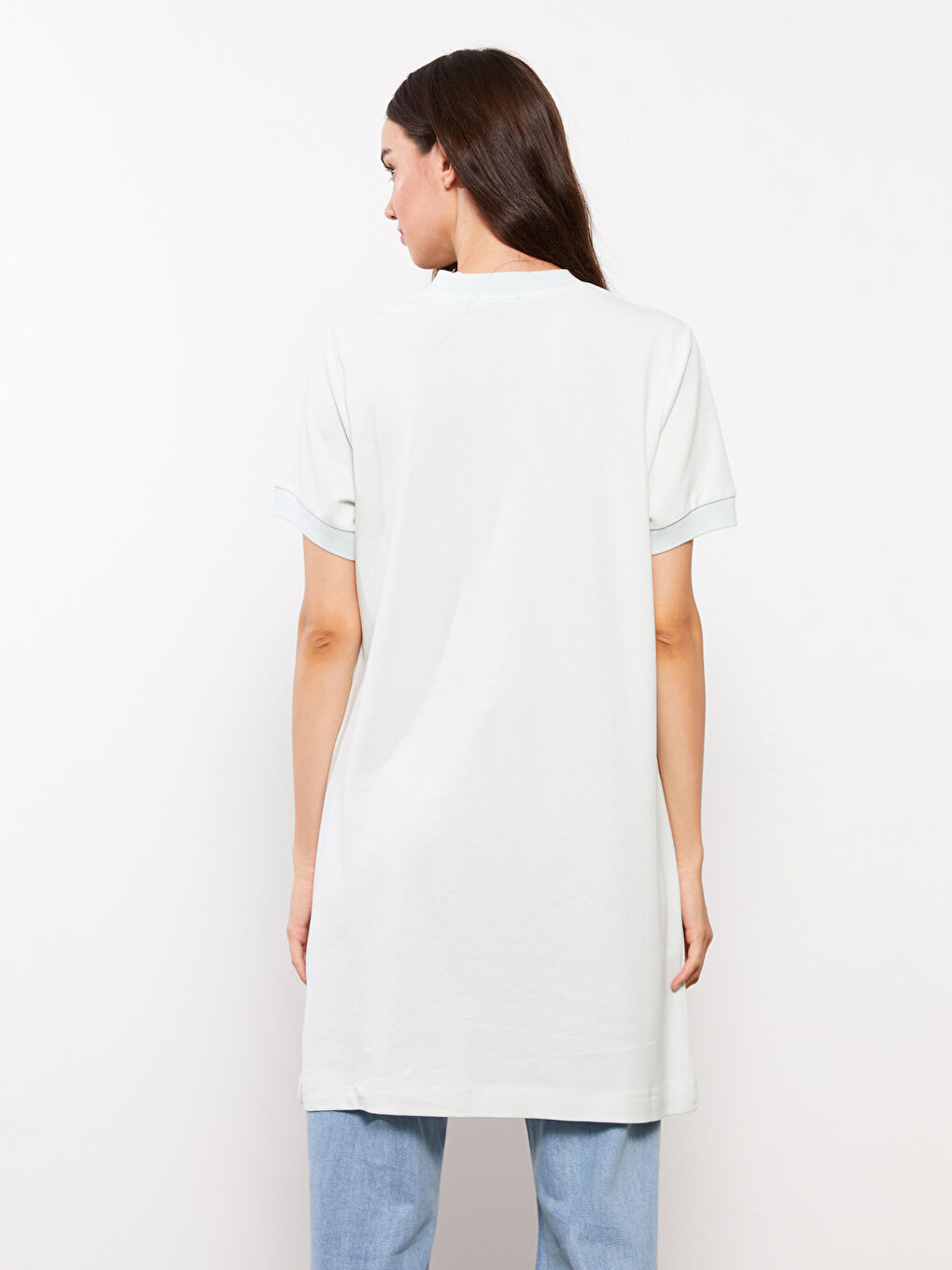 LCW Modest Tunique en Coton Oversize à Manches Courtes Brodée avec Col Cheminée pour Femmes -S2K384Z8-S59
