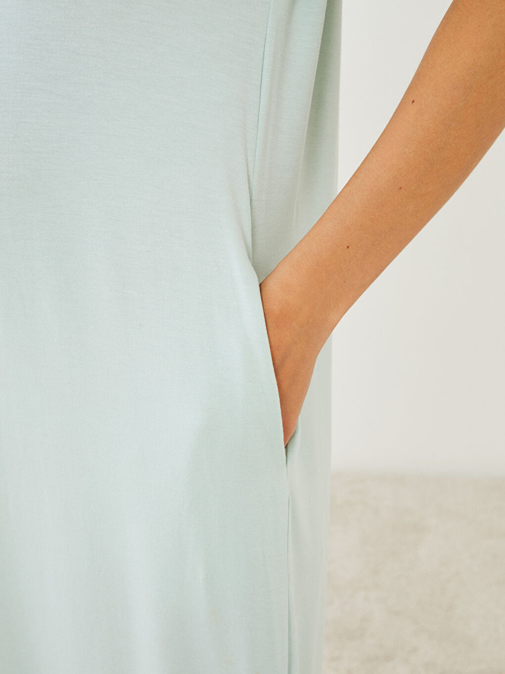 Turkuaz Bisiklet Yaka Düz Kısa Kollu Hamile Gecelik-3