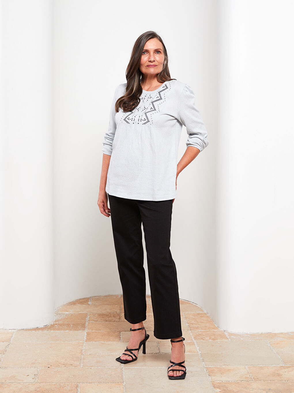 Crew Neck Embroidered Long Sleeve Women's T-Shirt-2