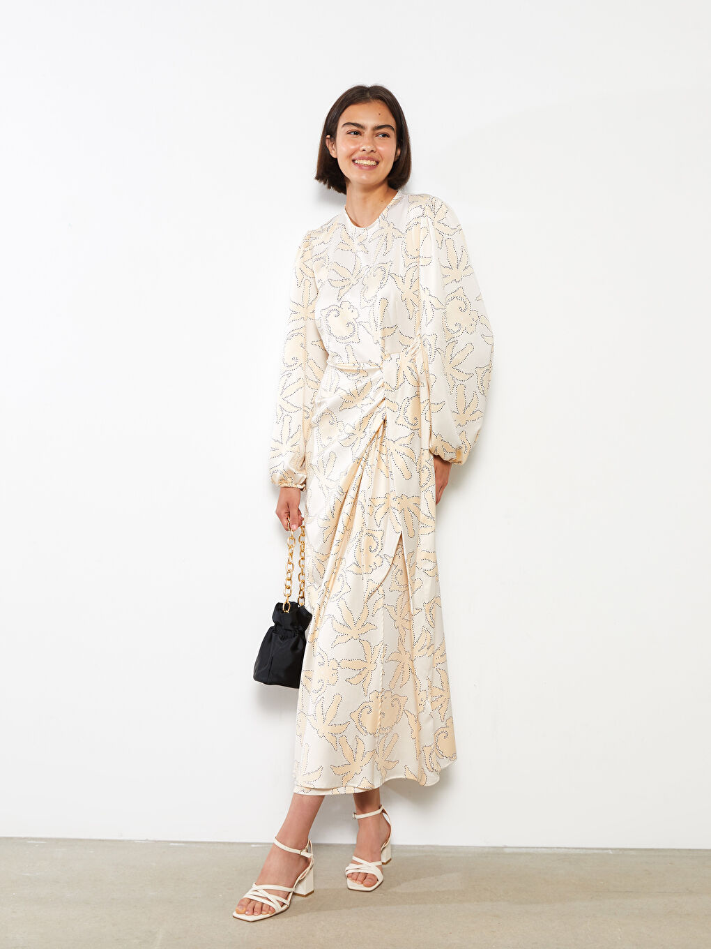 Bej Bisiklet Yaka Desenli Uzun Kollu Saten Kadın Elbise