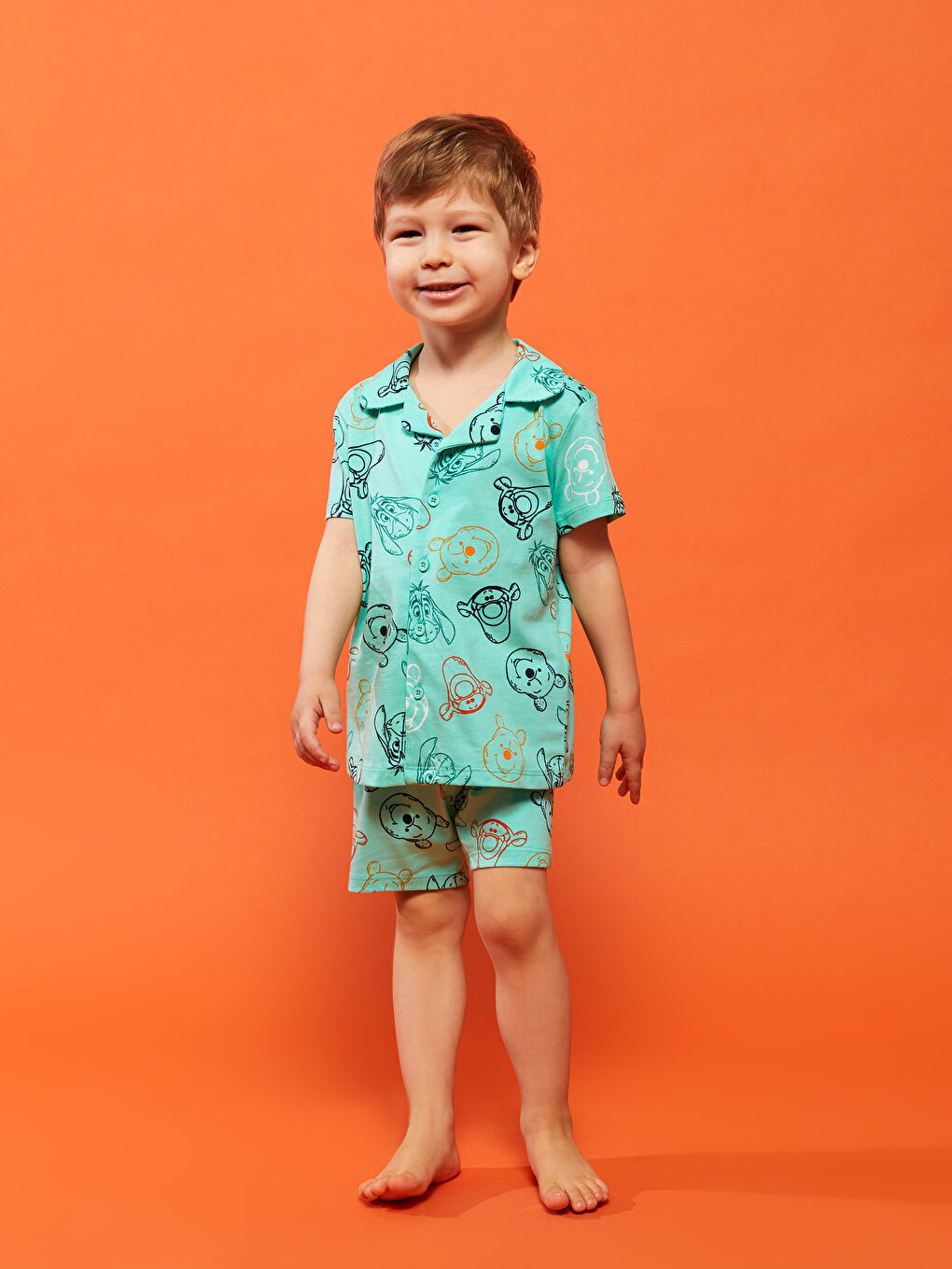 Yeşil Polo Yaka Kısa Kollu Winnie the Pooh Baskılı Pamuklu Erkek Bebek Pijama Takım-2