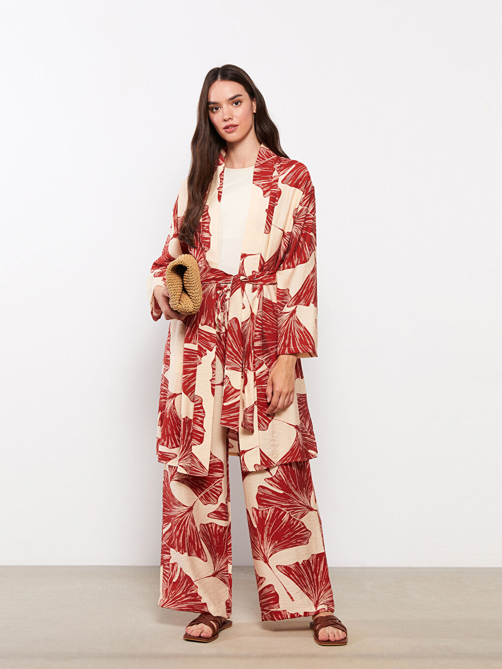 Kahverengi Şal Yaka Çiçekli Uzun Kollu Oversize Kadın Kimono