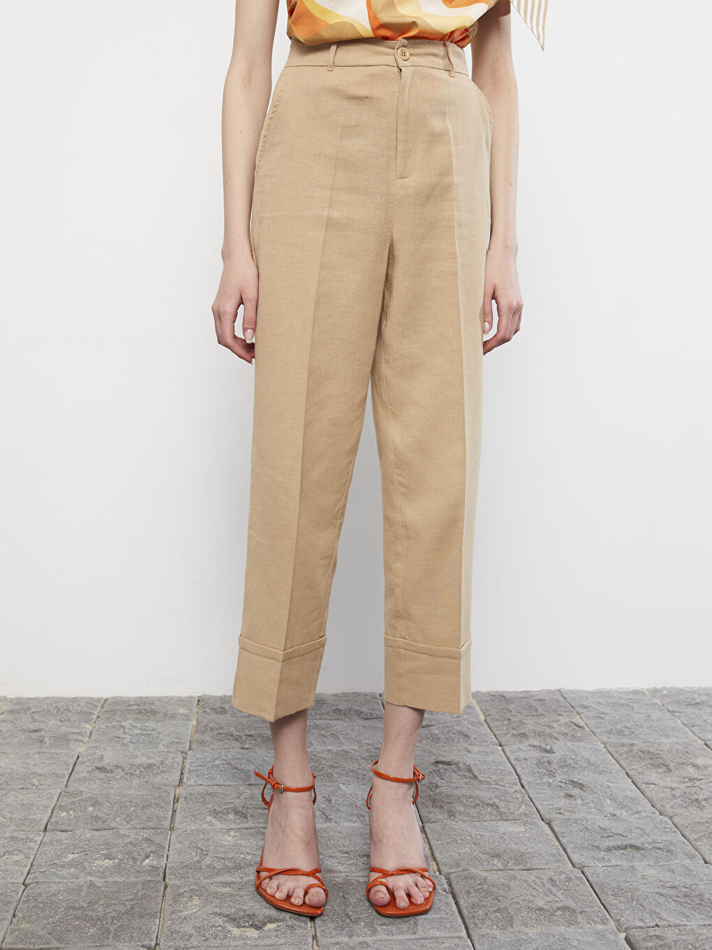 Pantaloni Standard Fit Regular cu Detalii la Buzunar pentru Femei-2