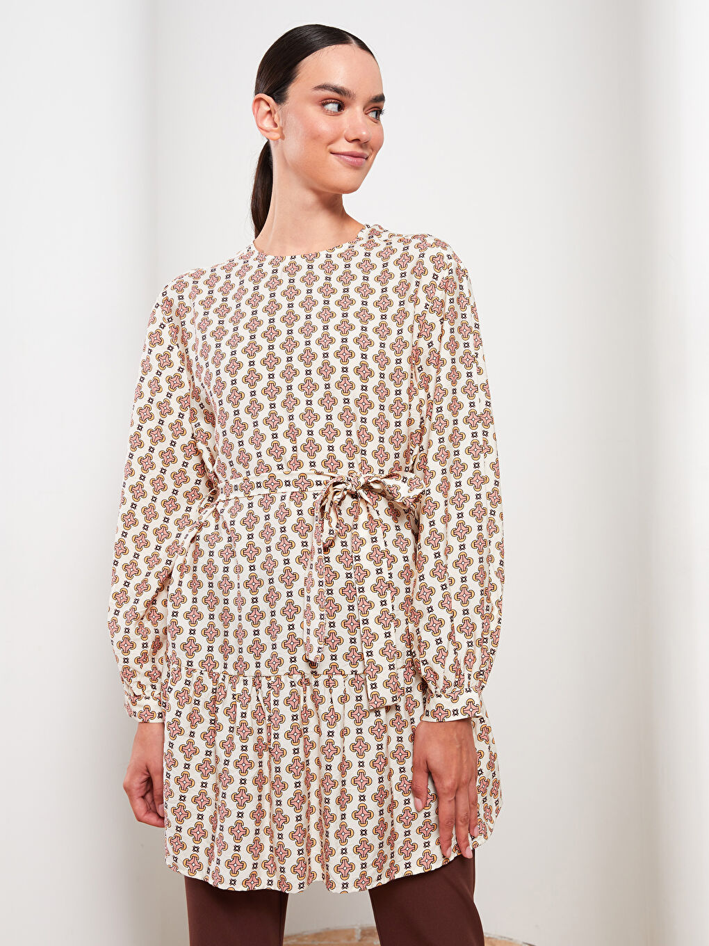 Ekru Bisiklet Yaka Desenli Uzun Kollu Kadın Tunik