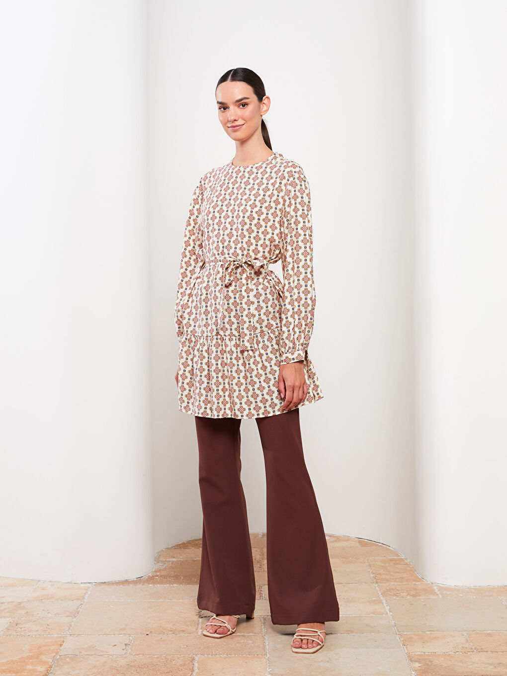 Ekru Bisiklet Yaka Desenli Uzun Kollu Kadın Tunik-2