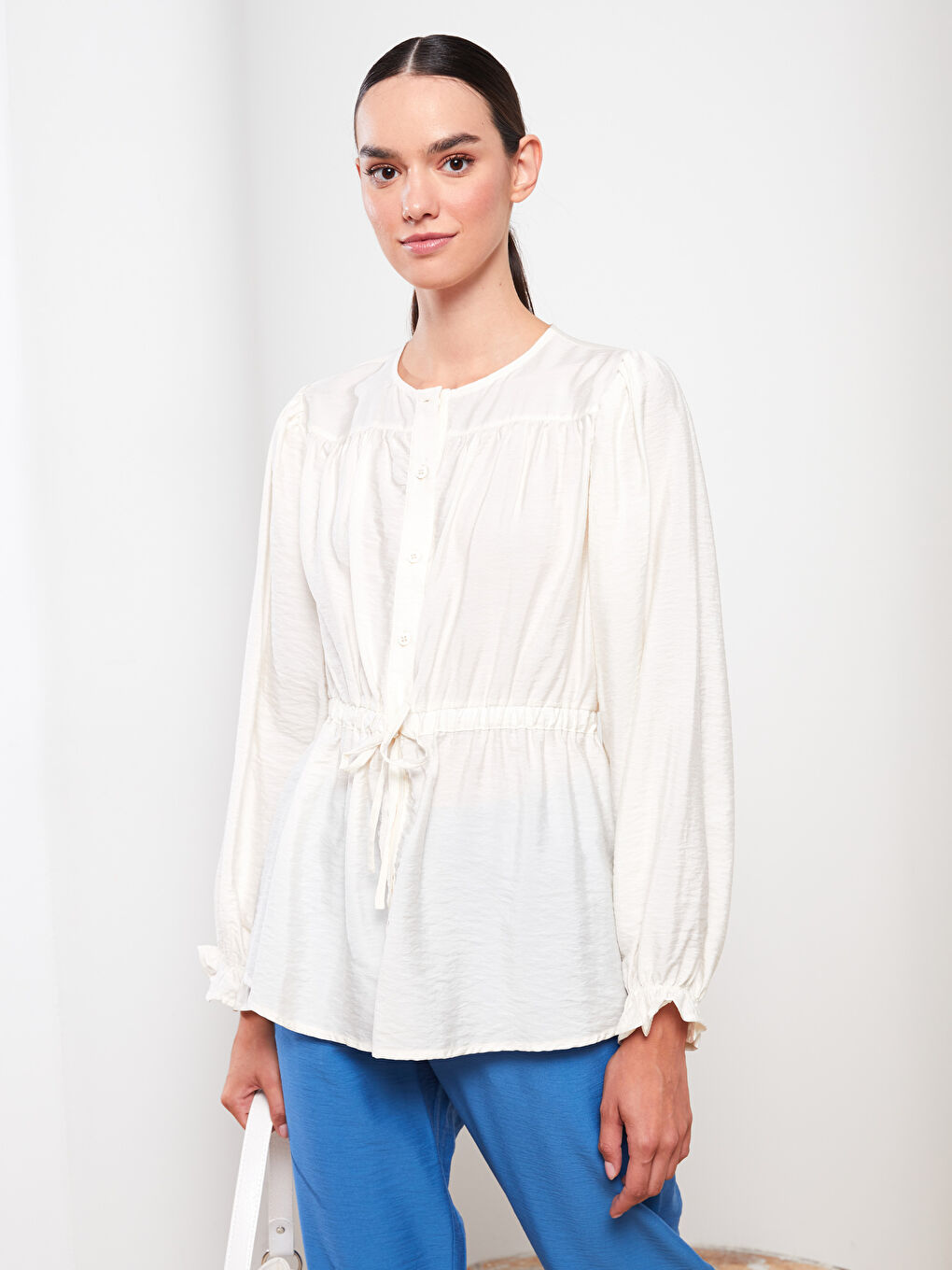 Ekru Bisiklet Yaka Düz Uzun Kollu Kadın Bluz-1
