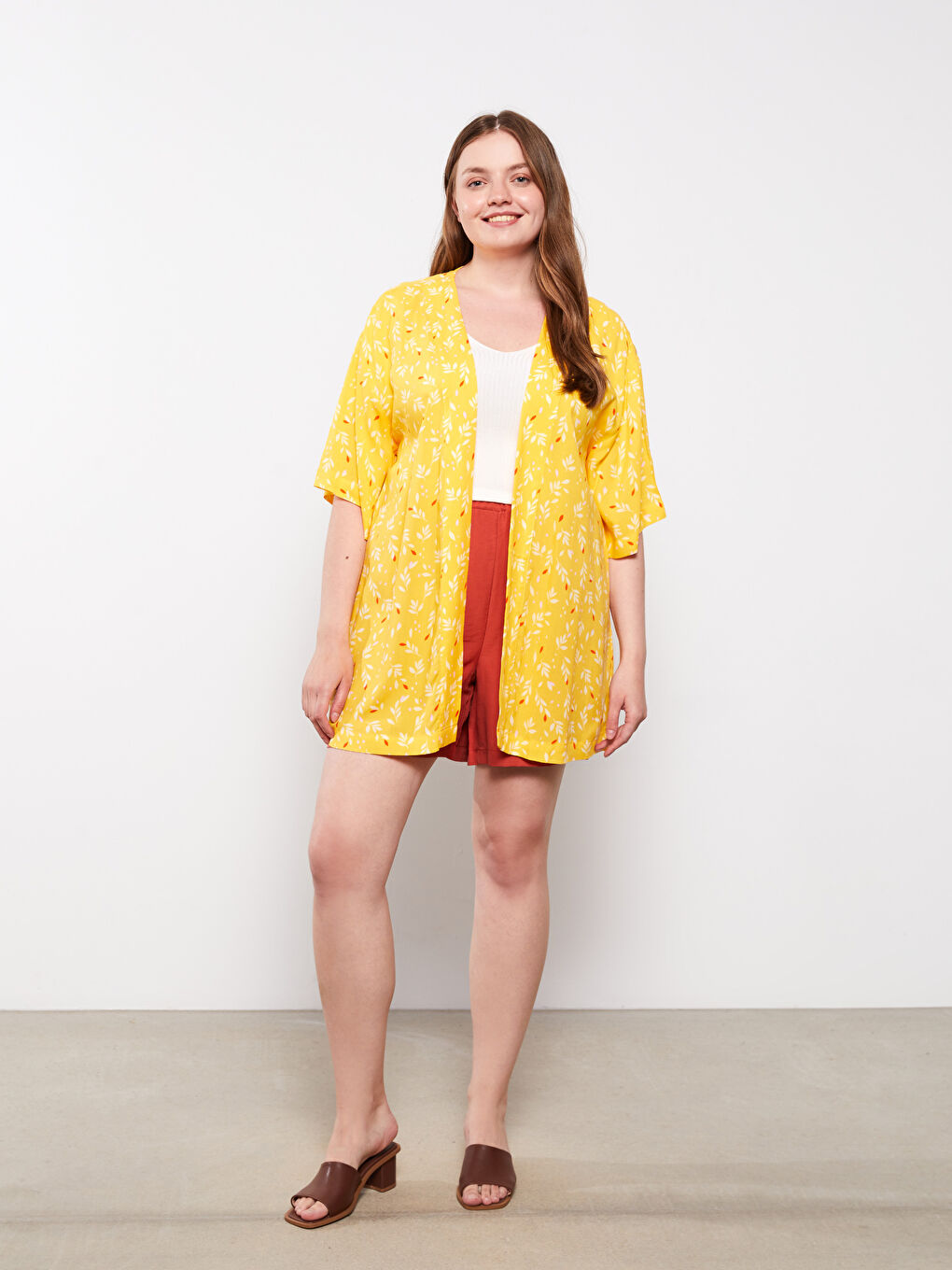 Sarı Büyük Beden Şal Yaka Desenli Viskon Kadın Kimono-2