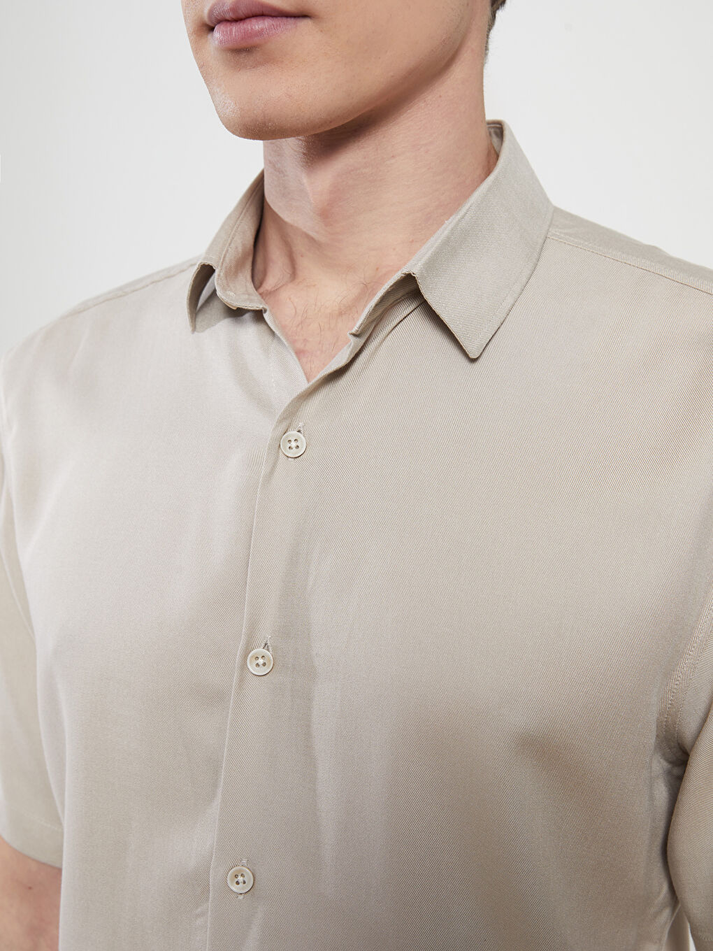 Рубашка с коротким рукавом свободного кроя для мужчин-3