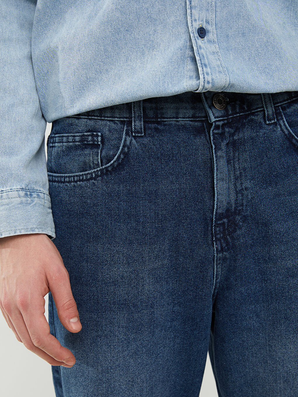 710 Loose Fit Men's Jeans-3