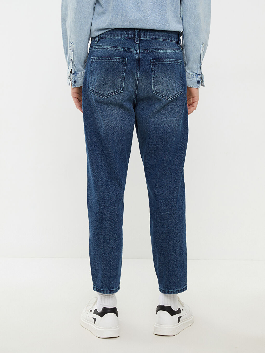 710 Loose Fit Men's Jeans-4