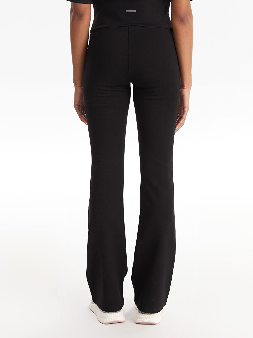 Siyah Beli Lastikli Baskılı Kadın Outdoor Eşofman Altı-4