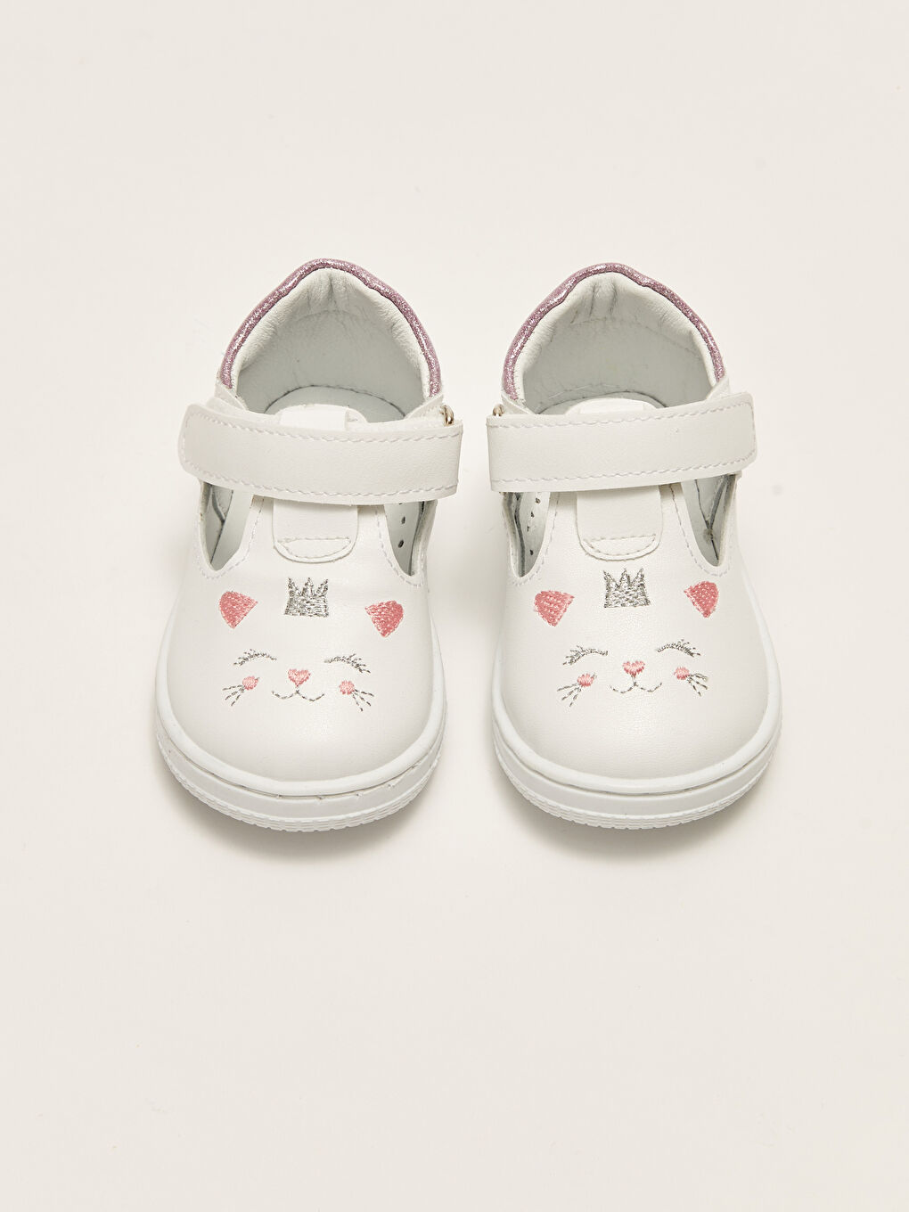 Beyaz Kedi Nakışlı Cırt Cırtlı Kız Bebek İlk Adım Ayakkabısı-2